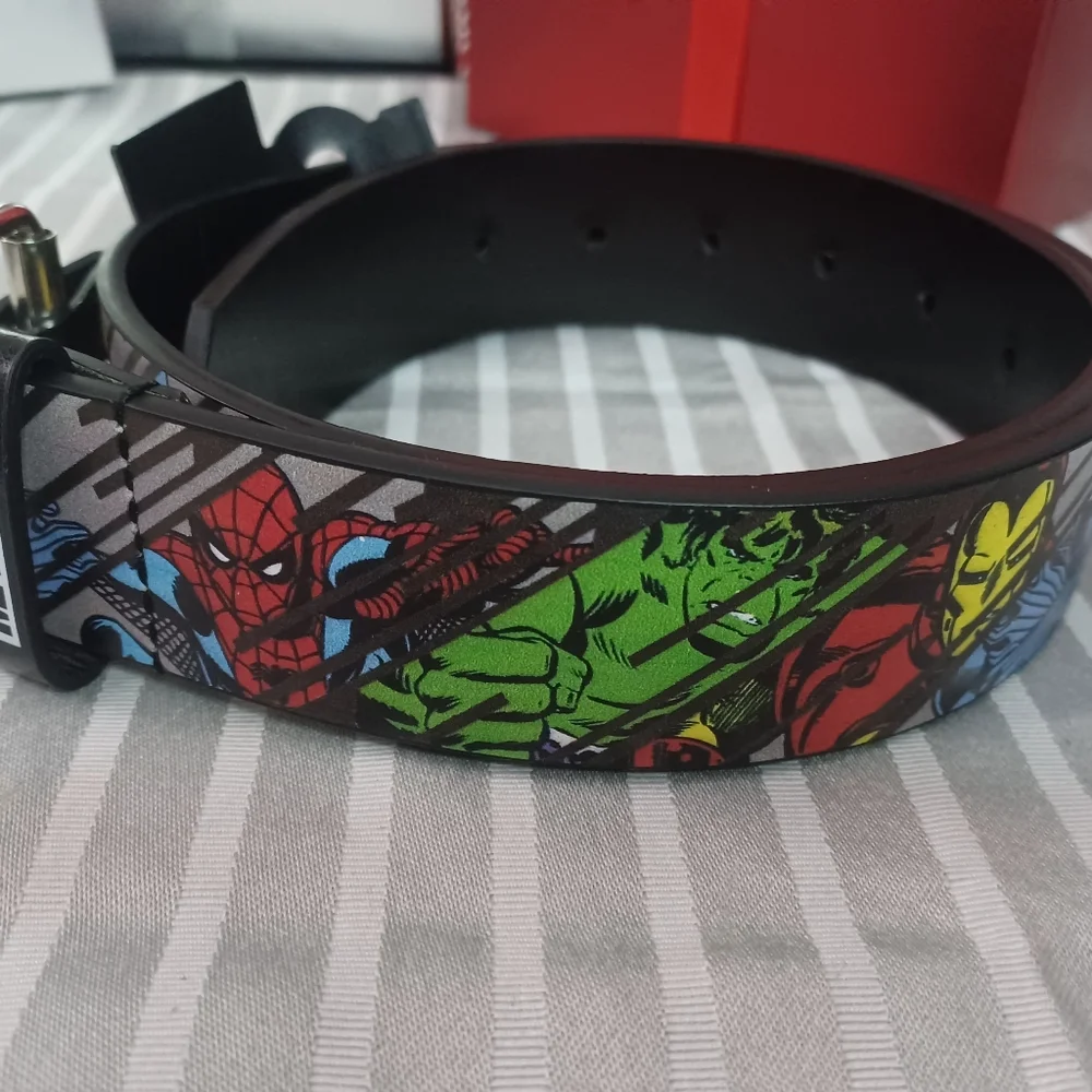 MARVEL Belt Size 30-32 Multi-Hero Breakthru BRAND-NEW w/tags